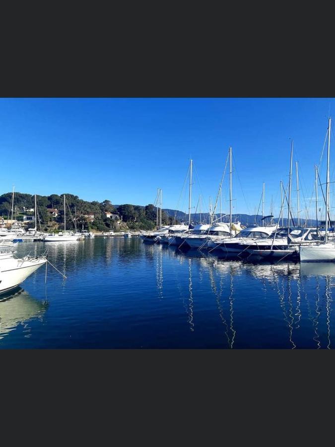 Appartement Pieds Dans L'Eau Vue Mer Bormes Les Mimosas Extérieur photo